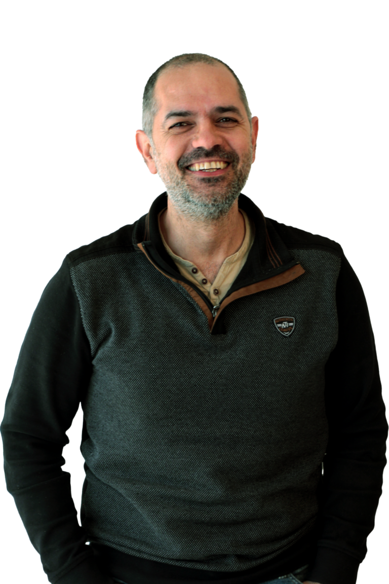 Johan, administrateur système de l'agence web prism'